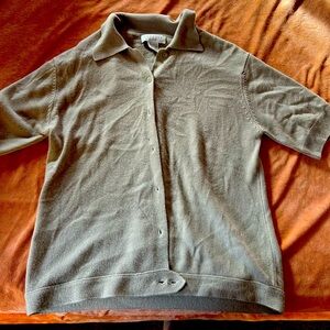 Vintage sweater. Very soft. Size XS